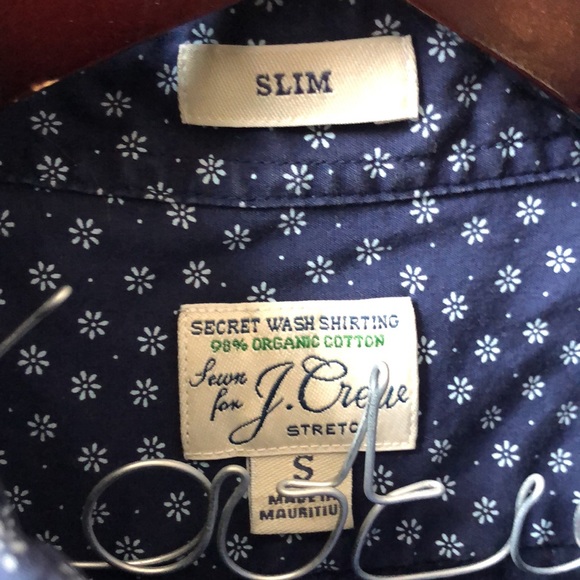 J. Crew: 98% Organic Cotton, Slim Blue Men’s Button Down - Picture 5 of 12
